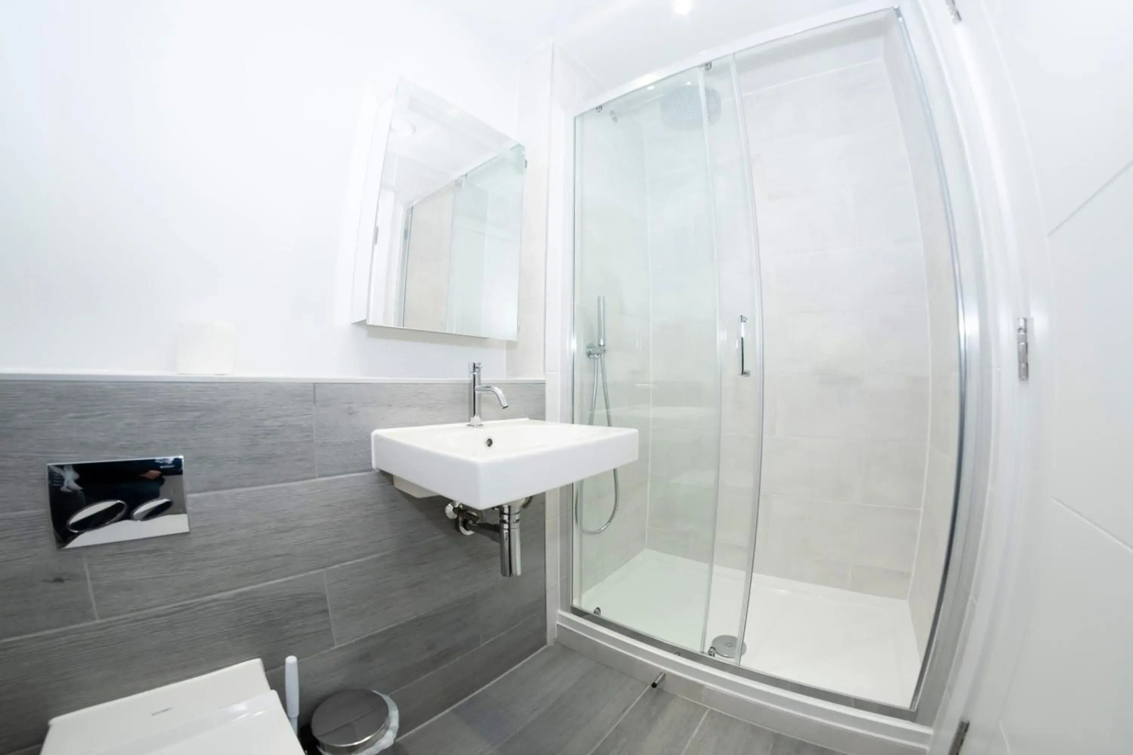 8 Putsborough - Luxury Apartment at Byron Woolacombe, only 4 minute walk to Woolacombe Beach!