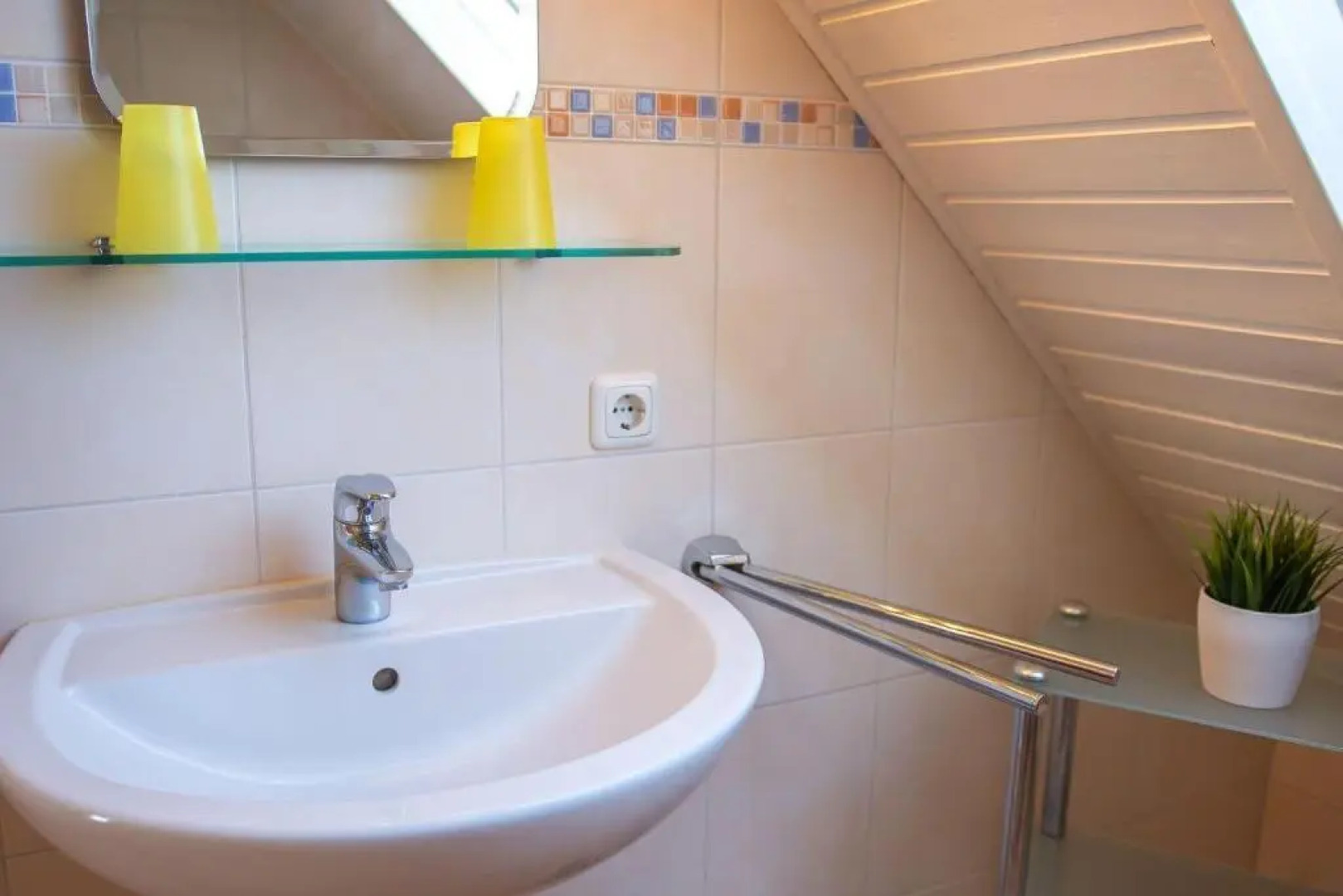 Strandhaus-Nr-9-OG-rechts