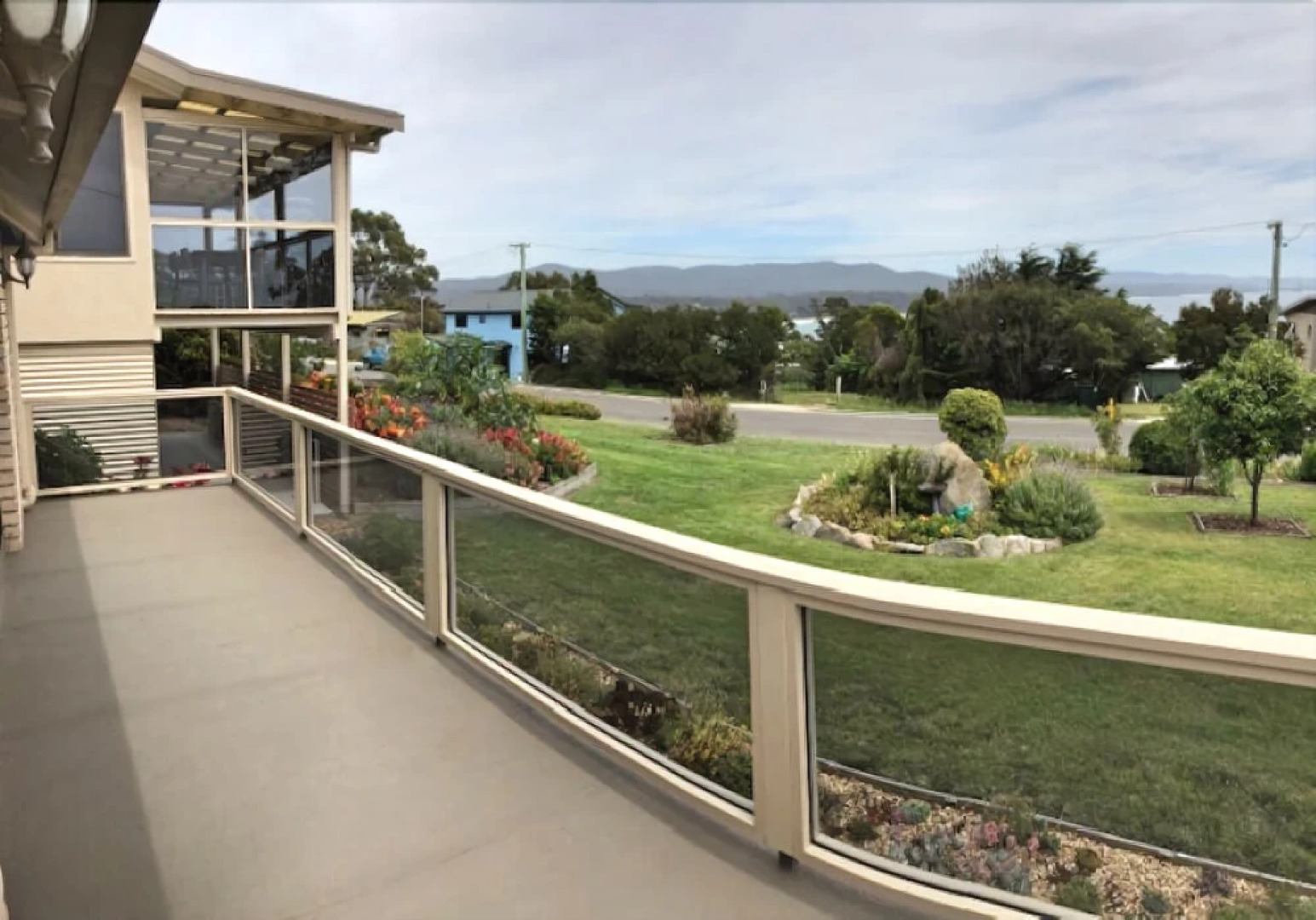 Elegant Style Bay of Fires