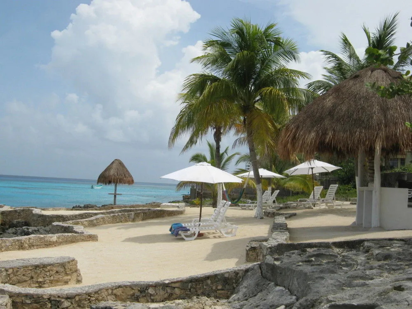 Condumel Condominiums