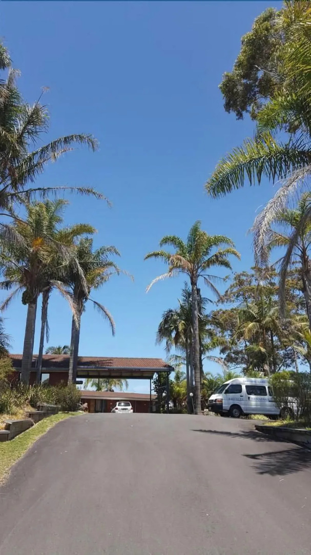 Tabourie Lake Motor Inn Resort