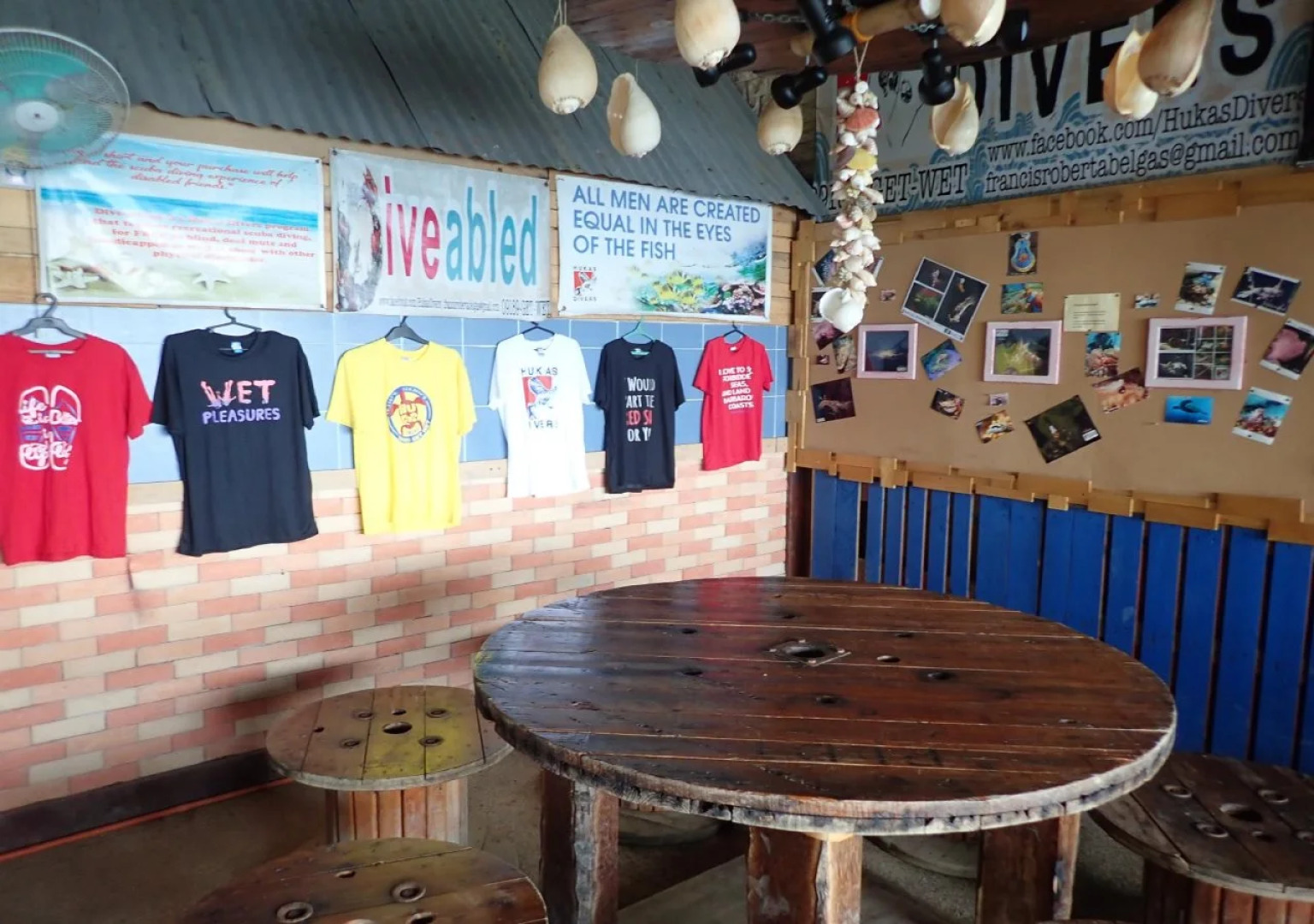 Kon Tiki Marina Suites