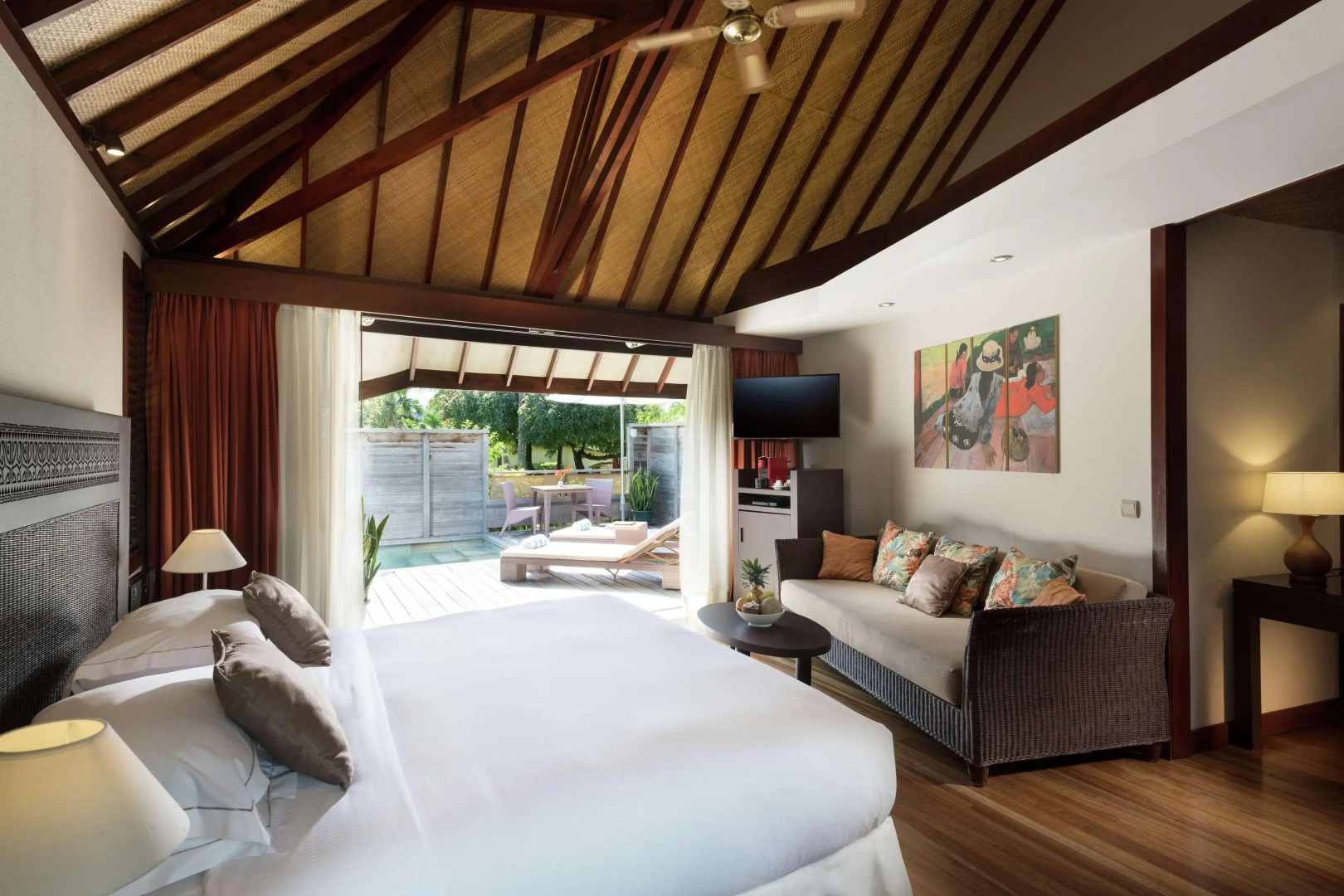 Hilton Moorea Lagoon Resort and Spa