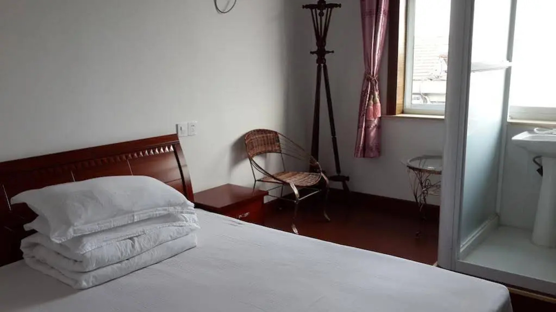 Xitang Xuyue Theme Inn