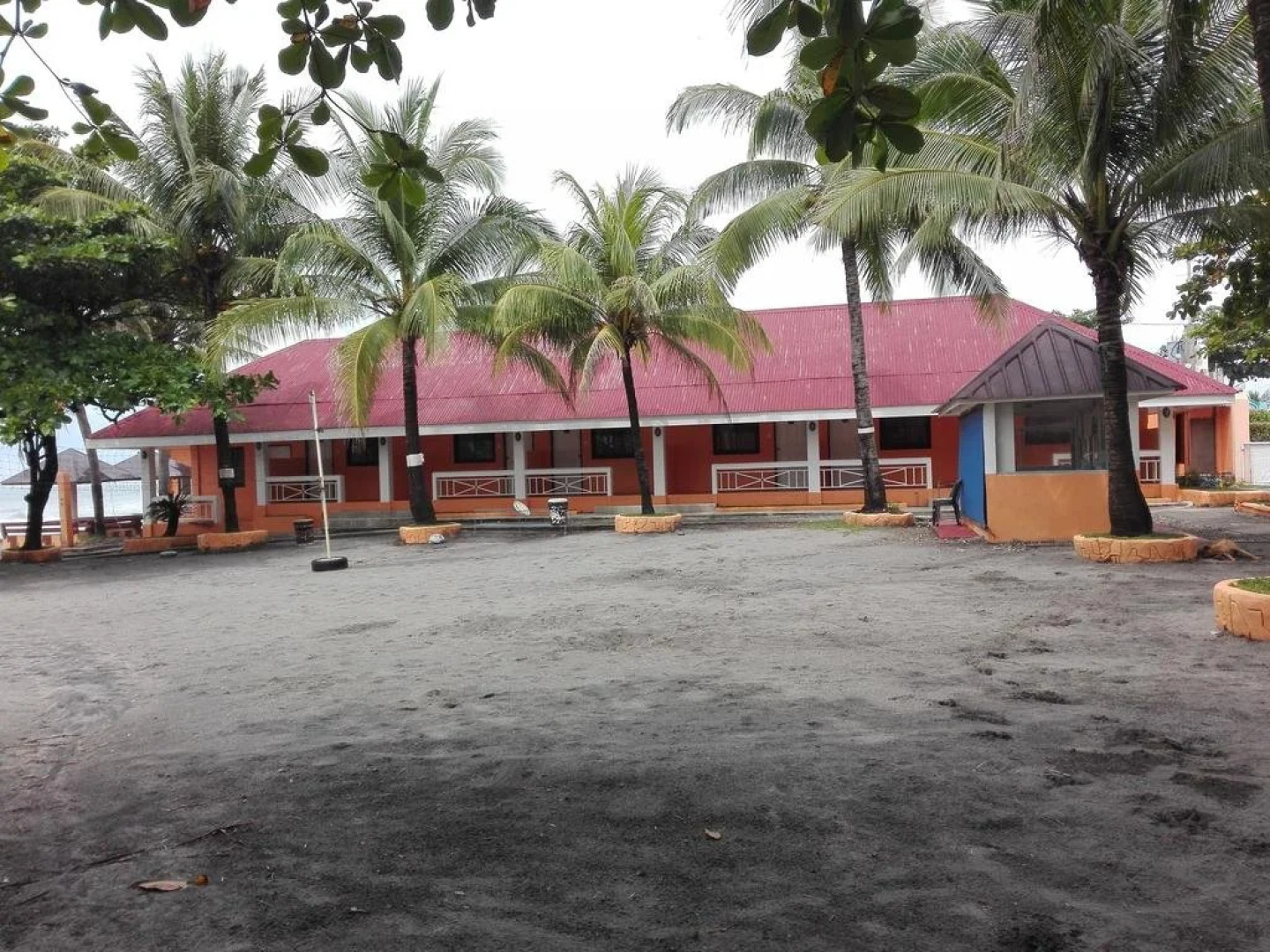 The Waterfront Beach Resort