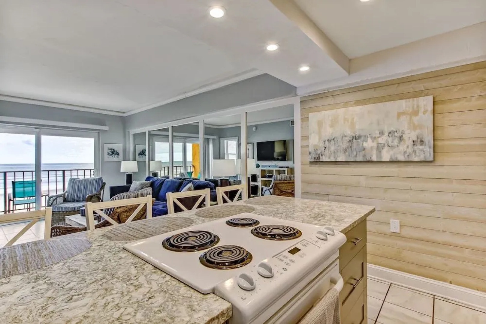 Oceanfront on the Beach - Pool