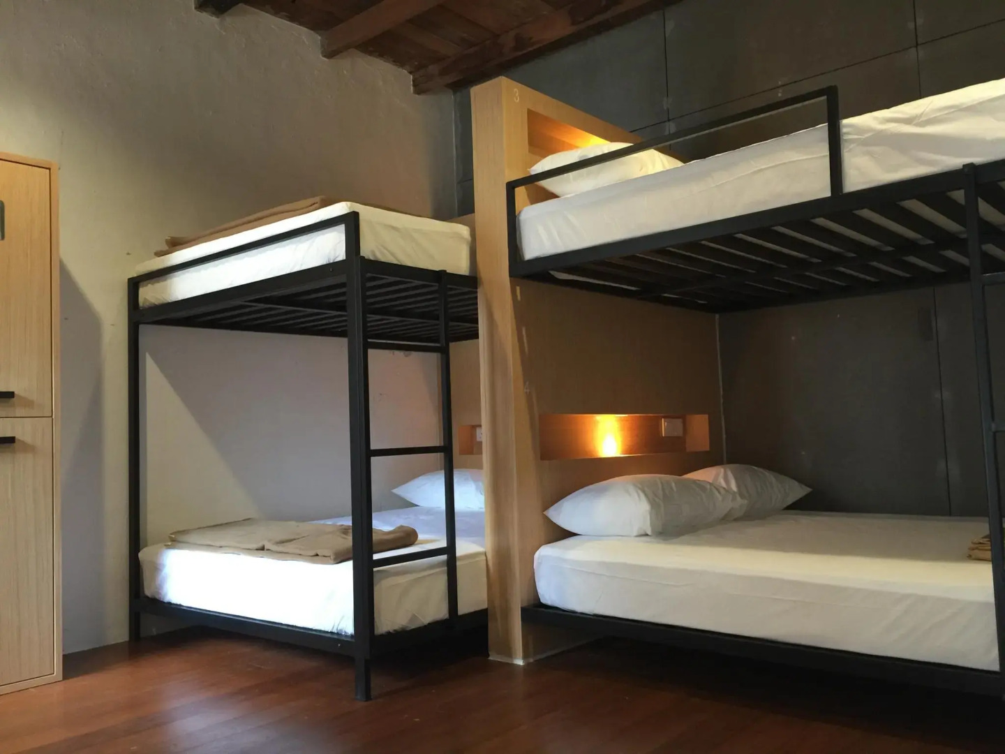 The Frame Guesthouse - Hostel