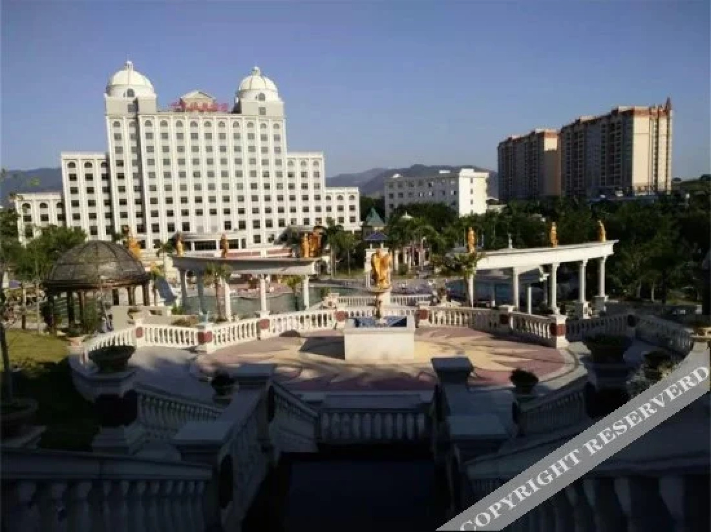 Qianjiang Hot Spring Hotel
