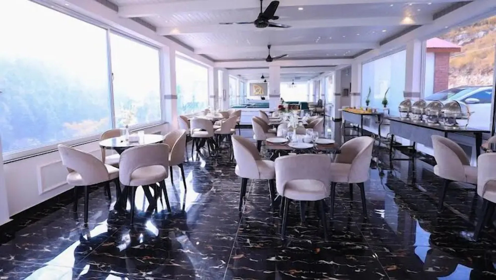 Destination Hotel Thandiani