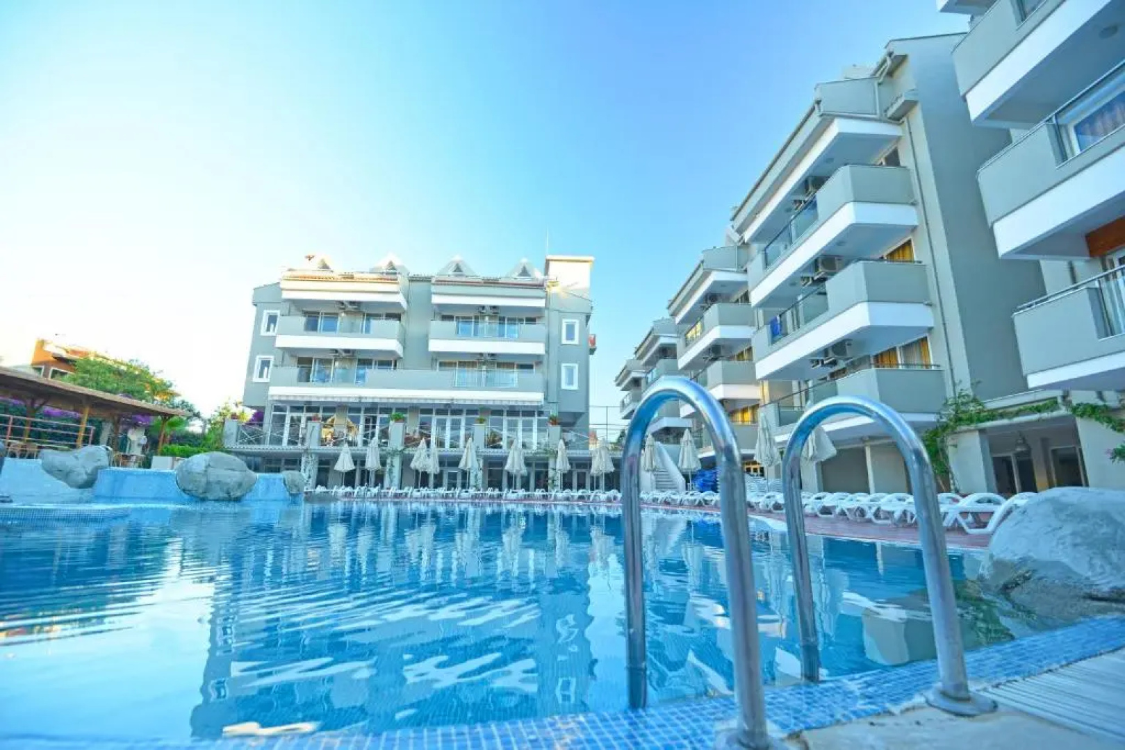 Begonville Beach Hotel - Adults Only