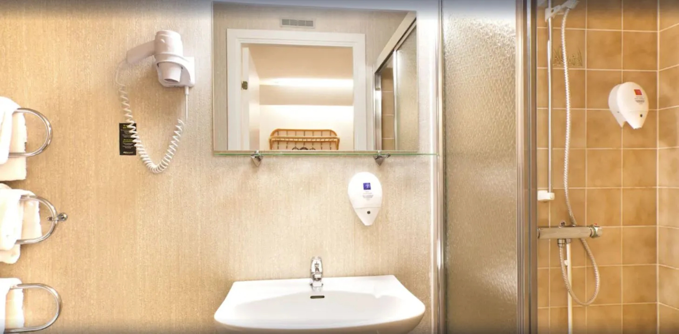 Dialog Hotel Ariston Lidingö