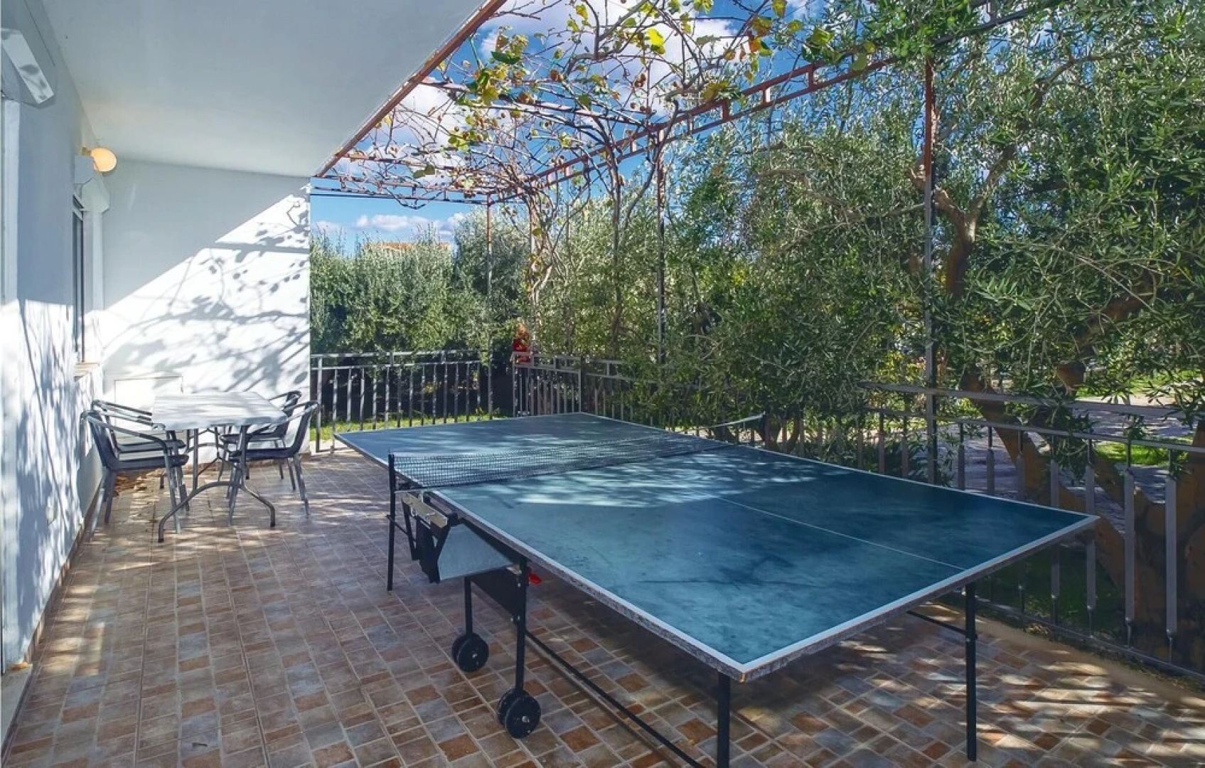 Awesome Home in Duce With Wifi and 3 Bedrooms