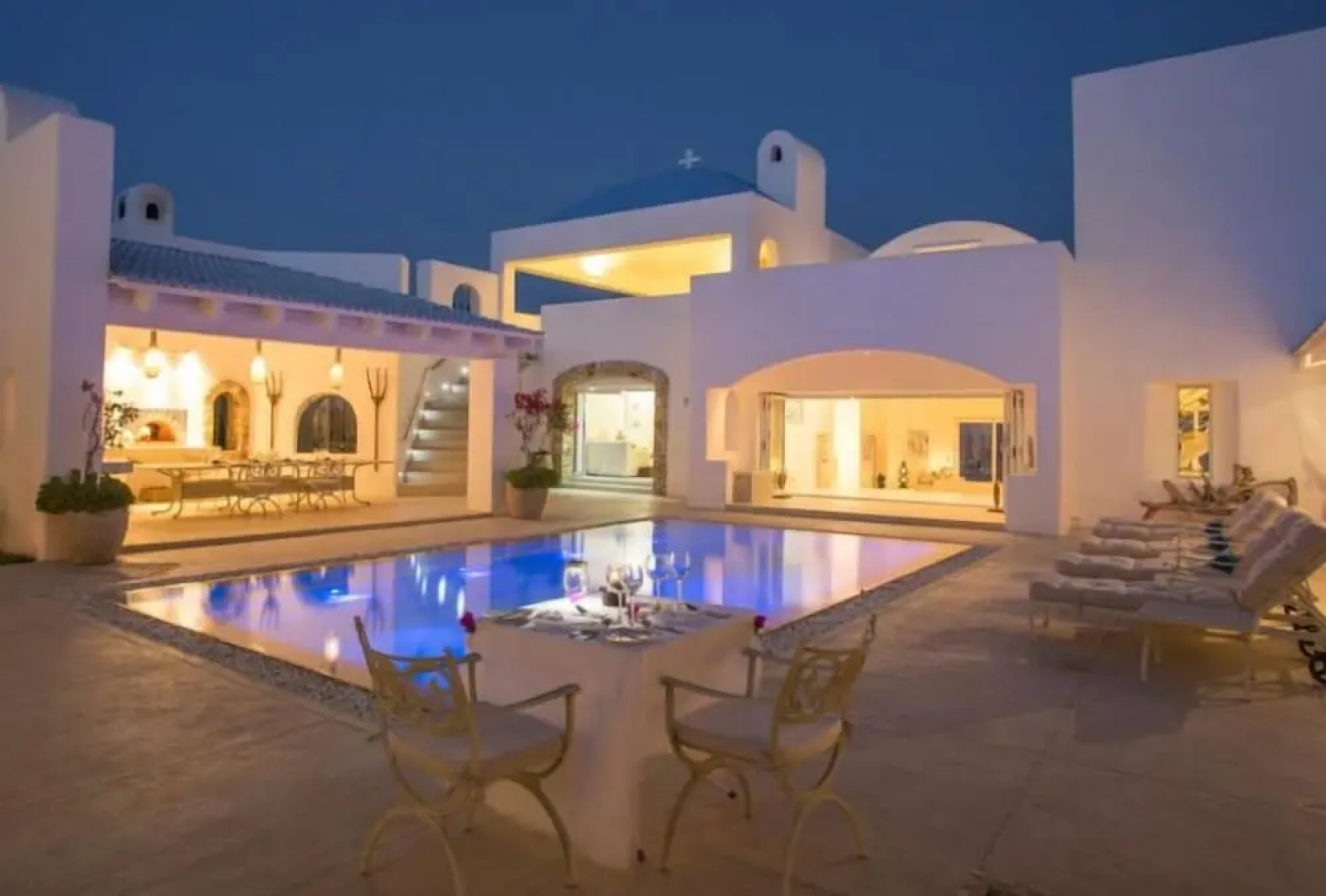 Santorini Mozambique