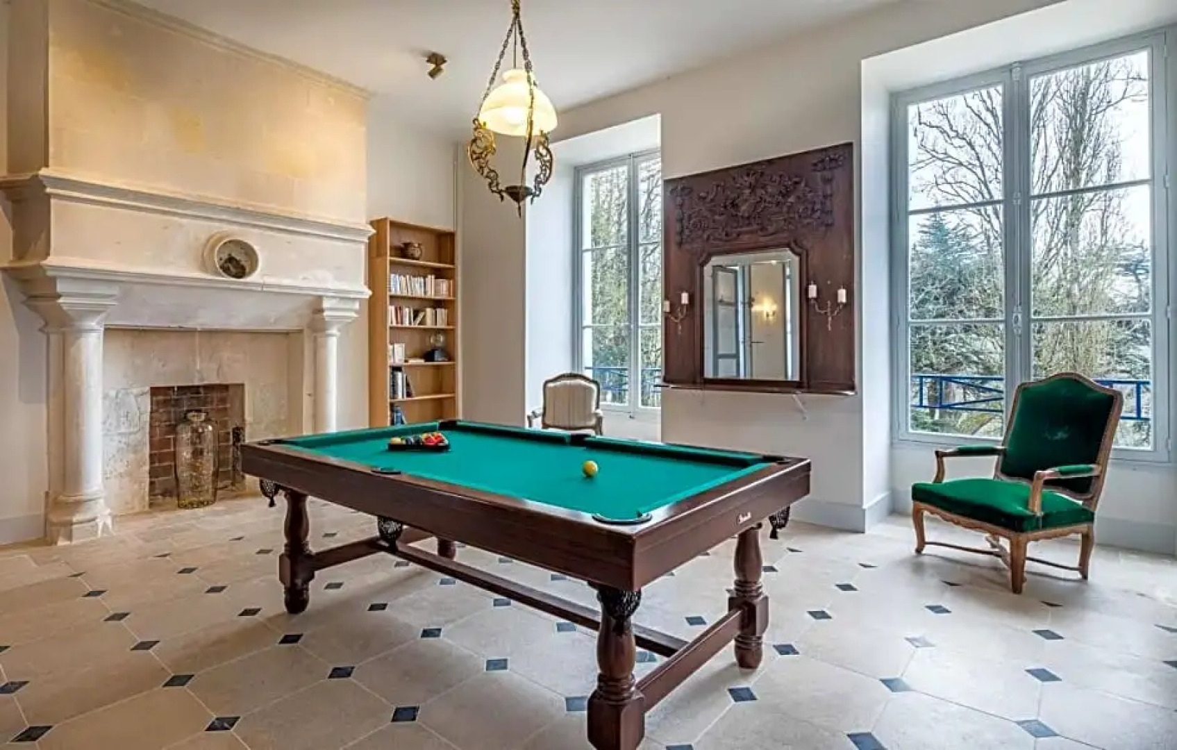 Chateau de Charnizay