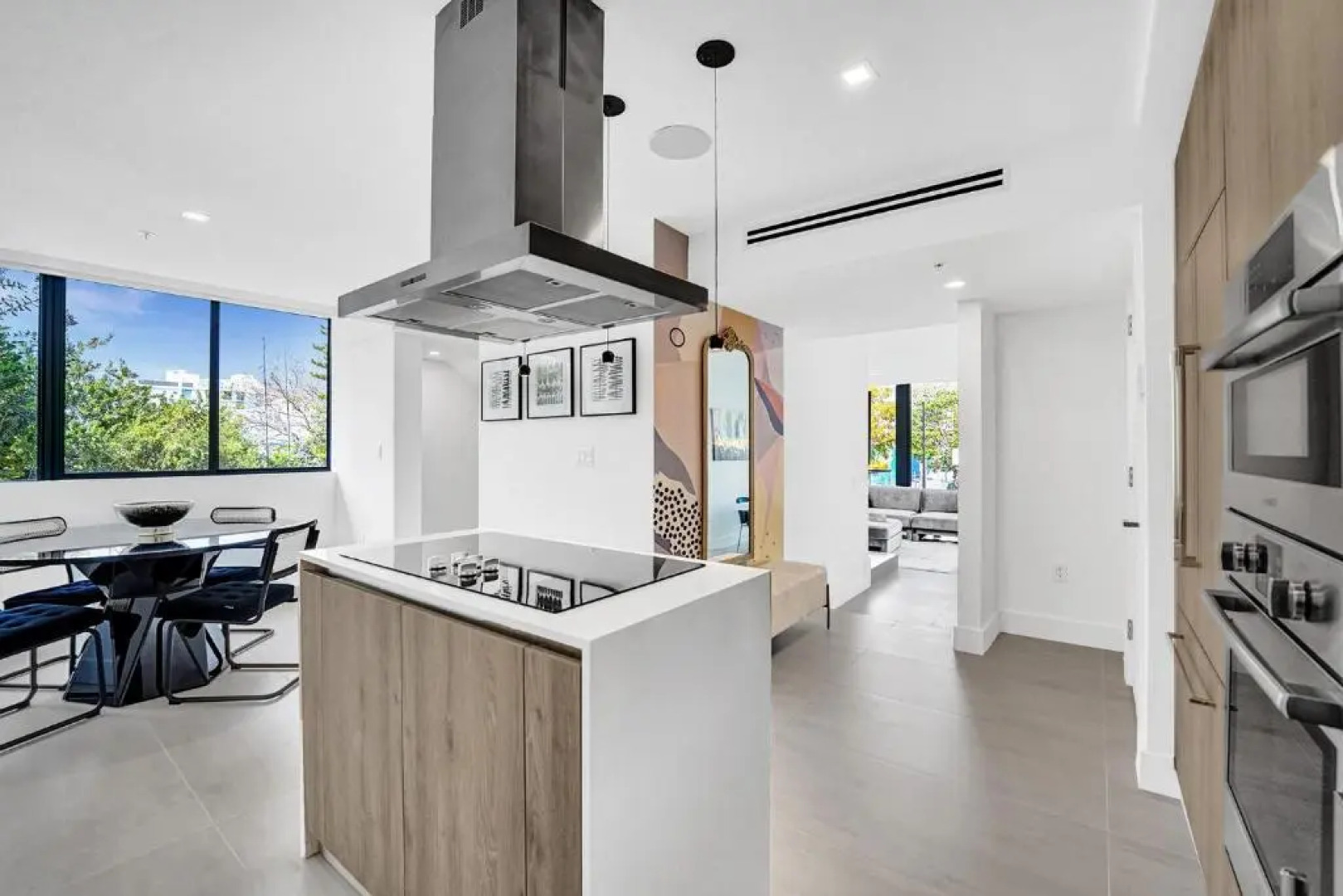 Up East Townhomes by Nomada Residences