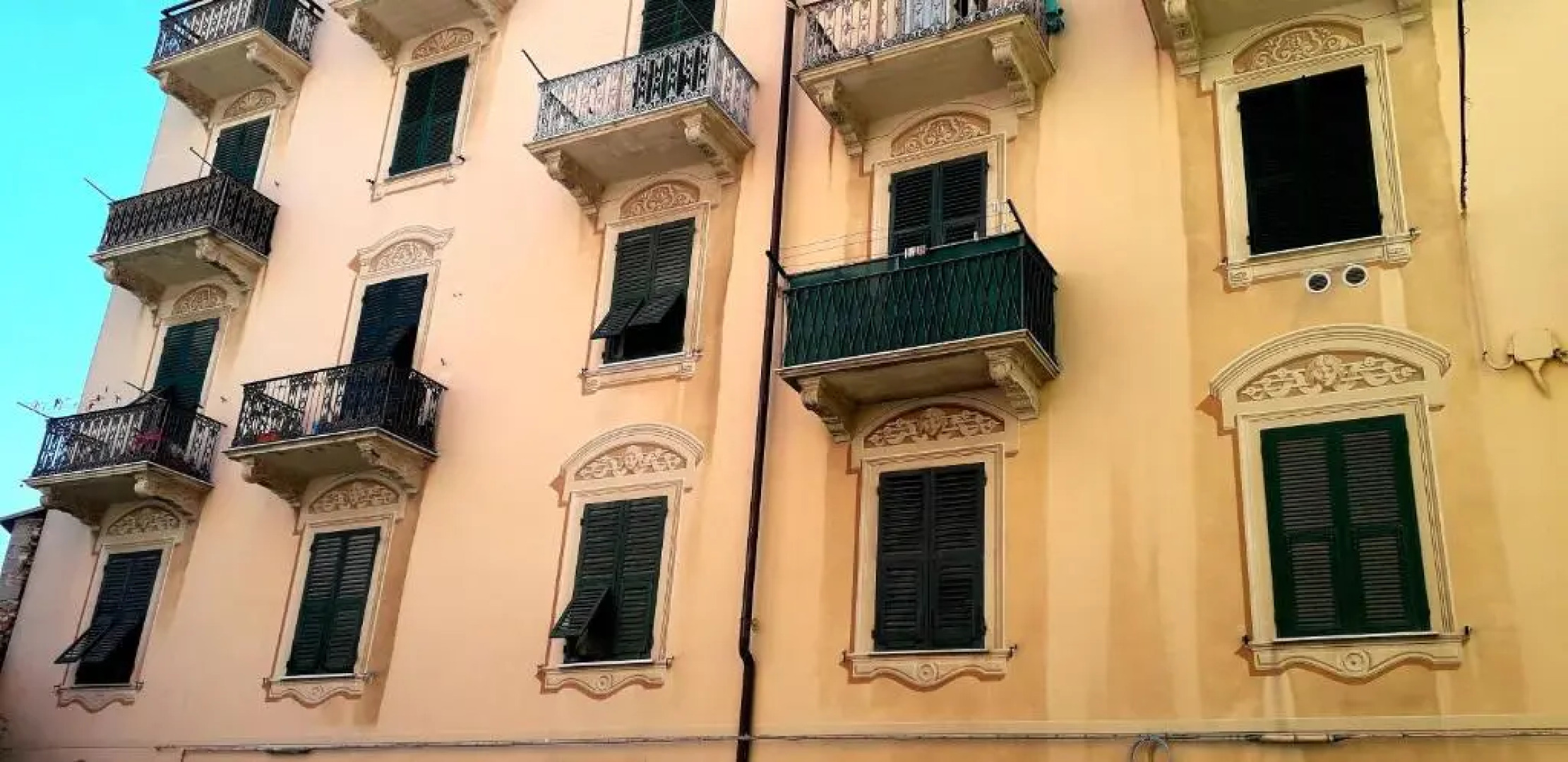 Beach Apartment Lamberti