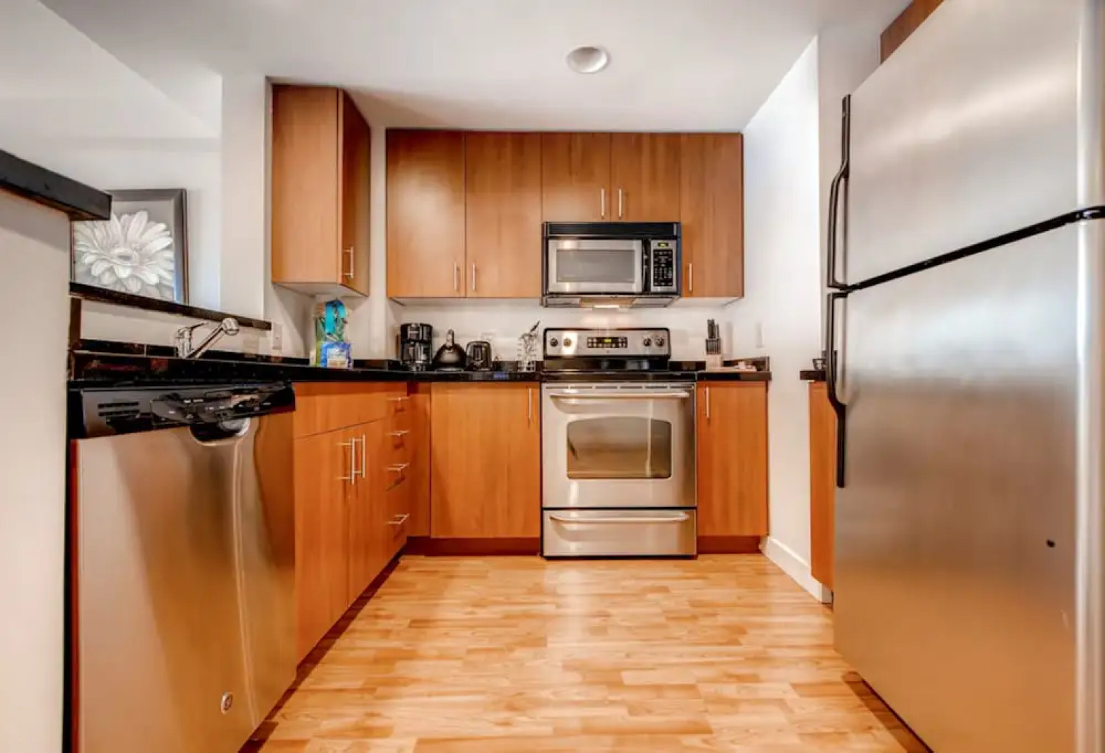 Global Luxury Suites Bridgepoint Circle