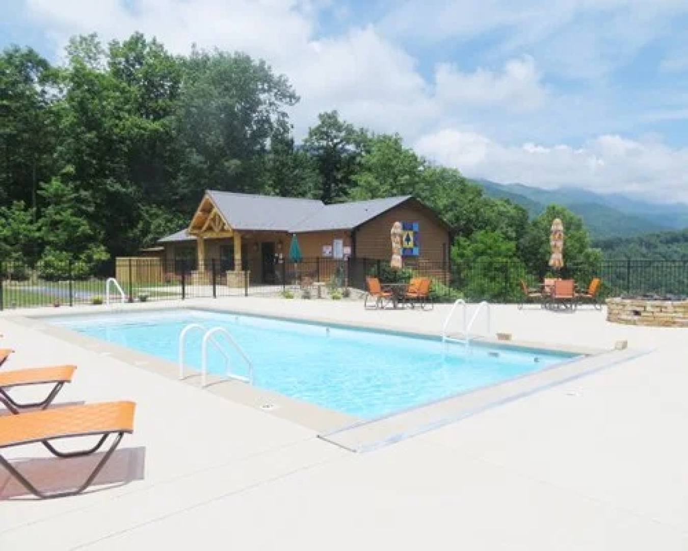 Alpine Village Resort, Burnsville, USA