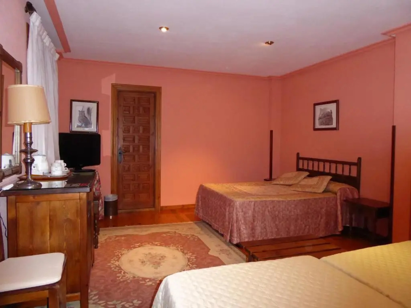 Hosteria Picos De Europa