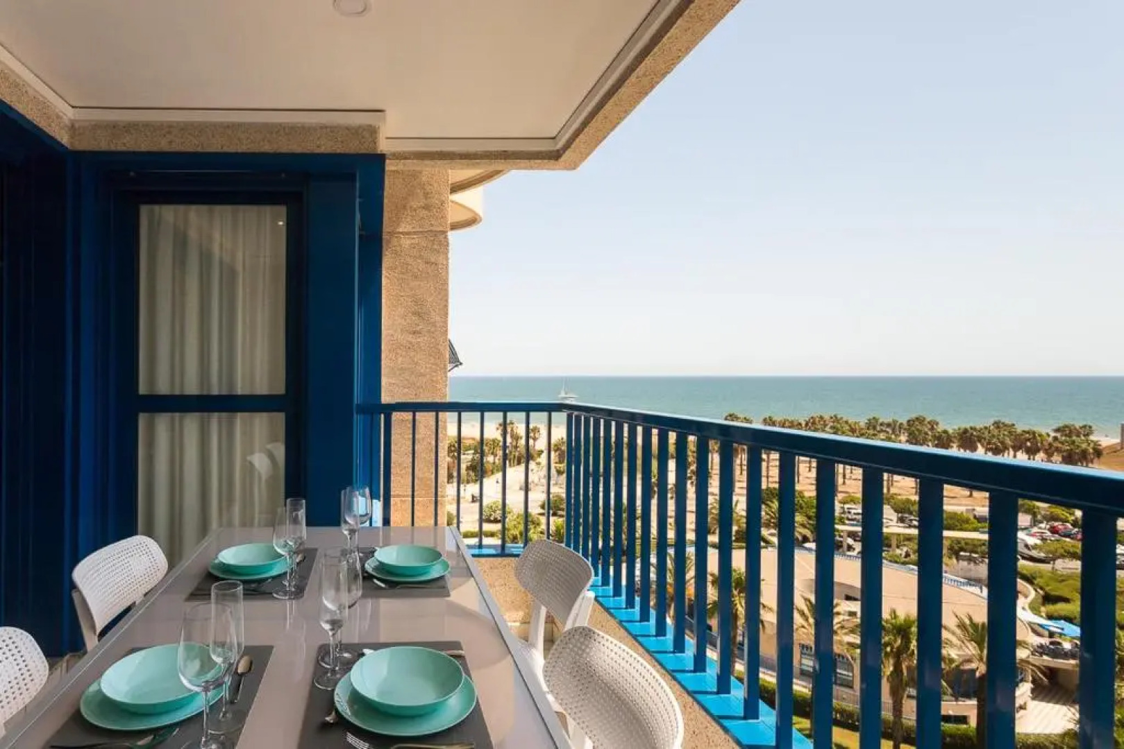 ApartUP Patacona Essence