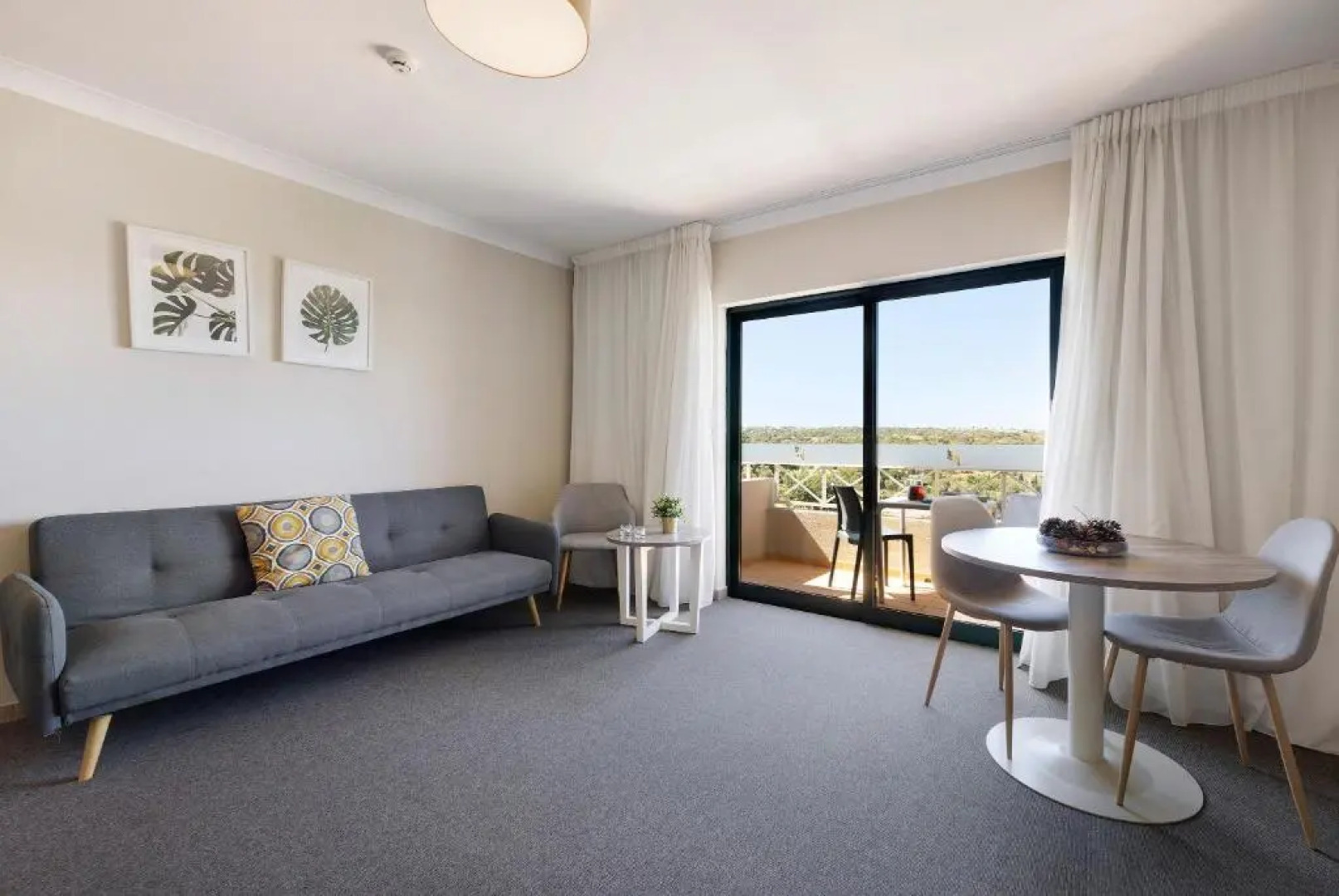 Pestana Gramacho Residence Studio