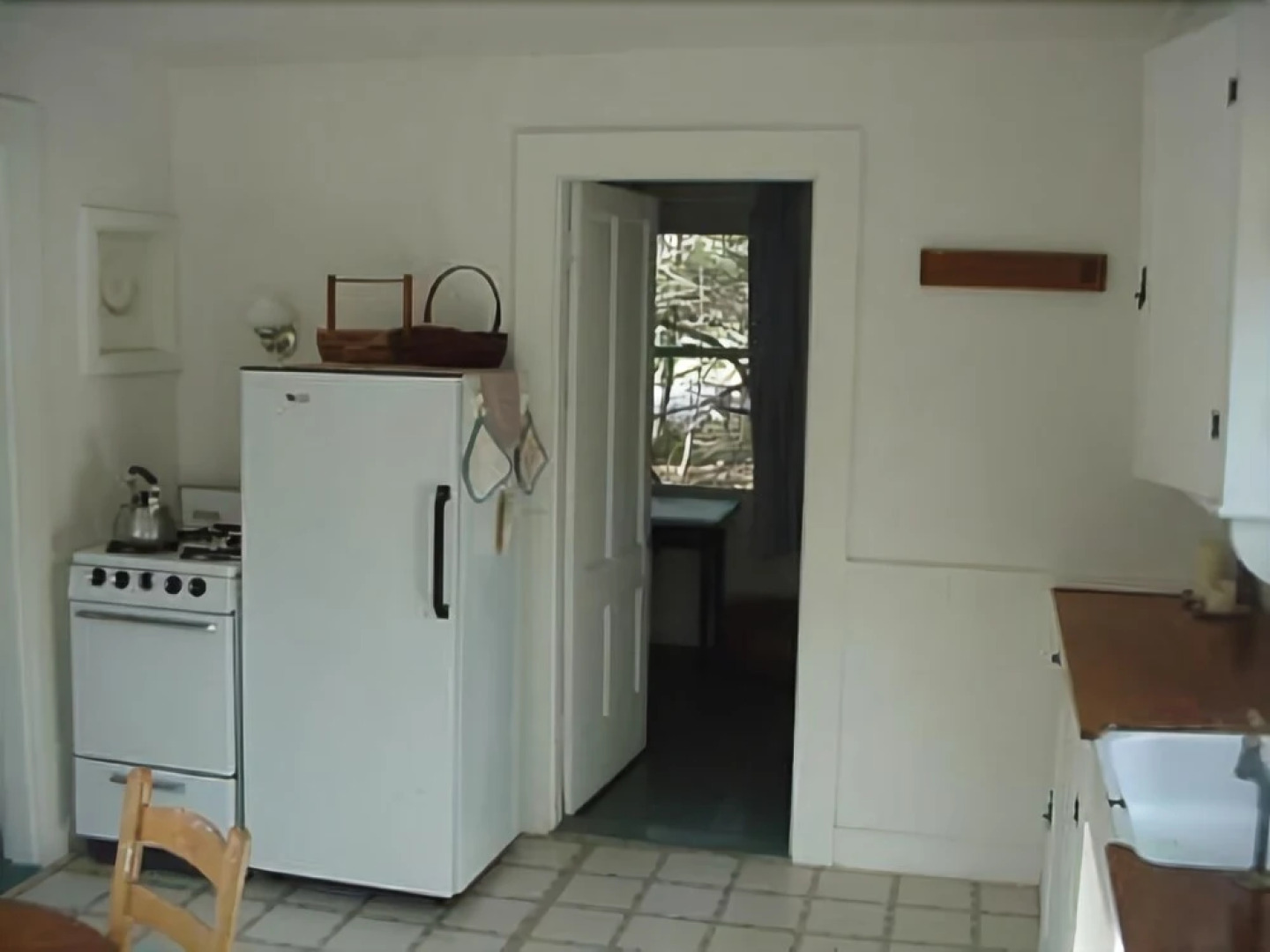 Blue House - Two Bedroom Home