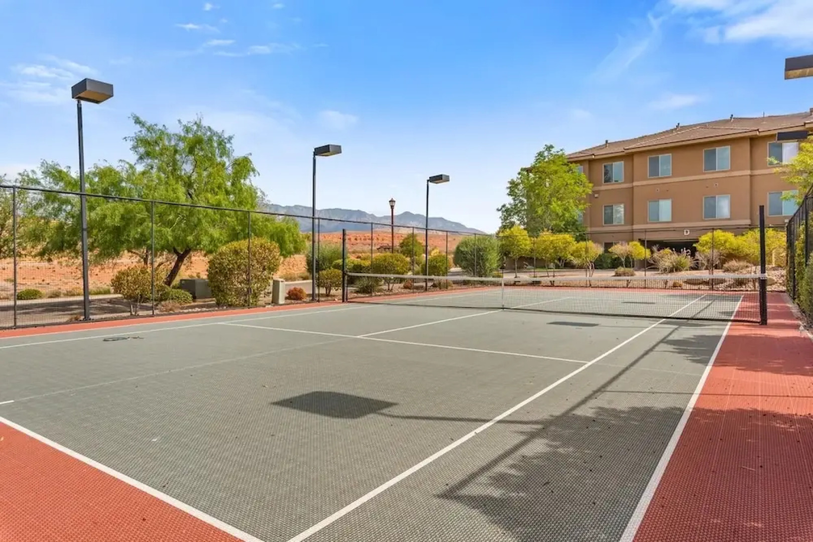 Sweet Retreat 3 Bedroom Condo