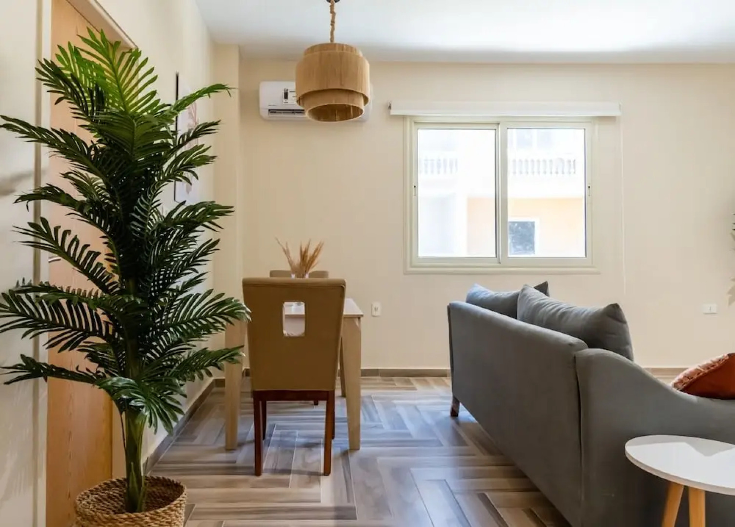 Bird Nest Near Arkan Plaza