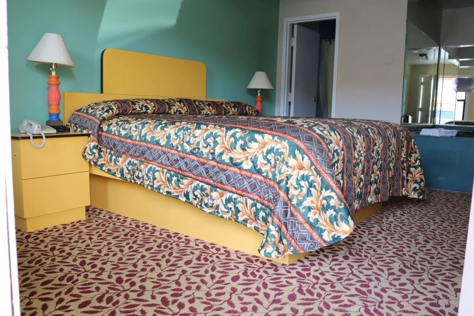 Hotel O Miami Inn & Suites Chicago Midway Airport