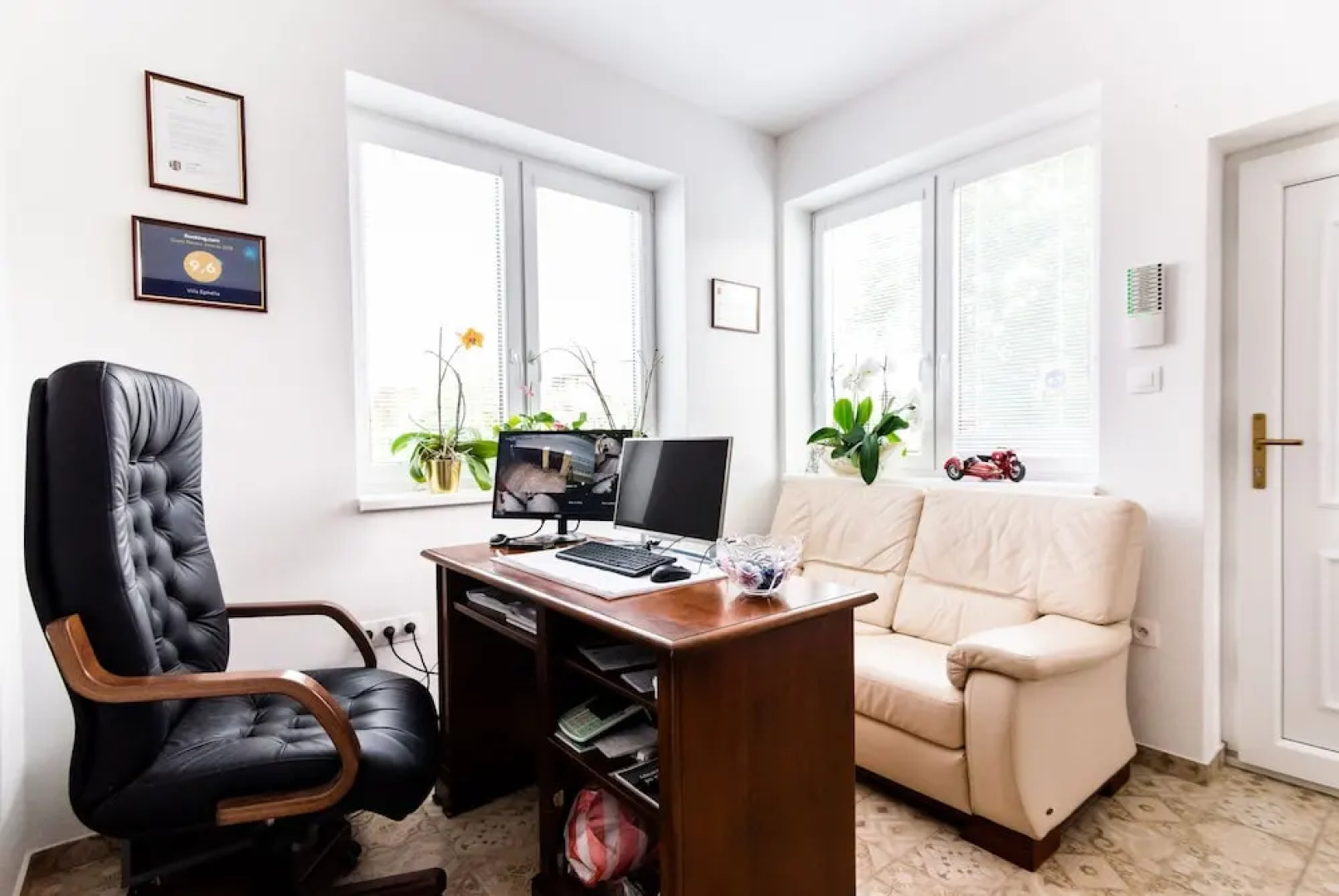 Apartmanovy dom Villa Ephélia