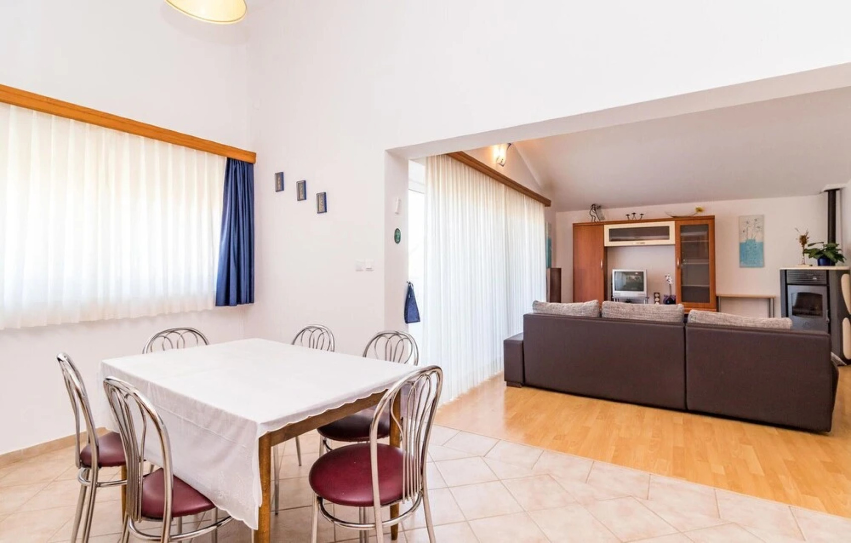 Nice Home in Pomer With Wifi and 3 Bedrooms