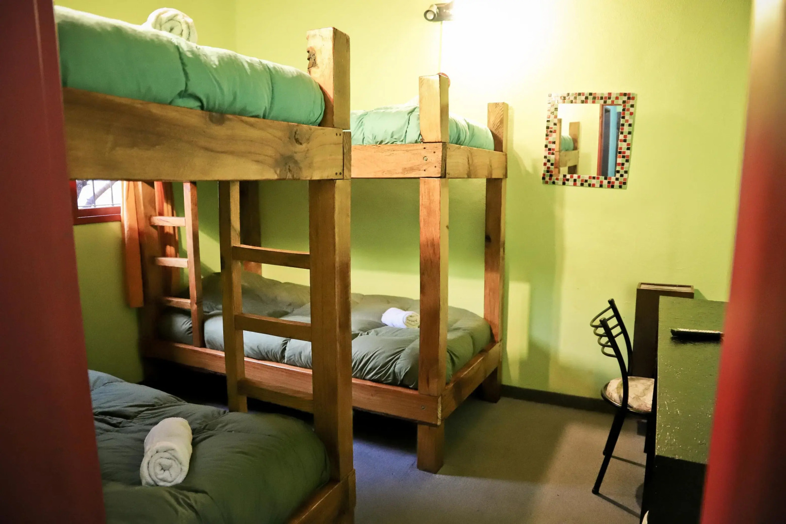 The House Hostel Resto & Bar Bariloche