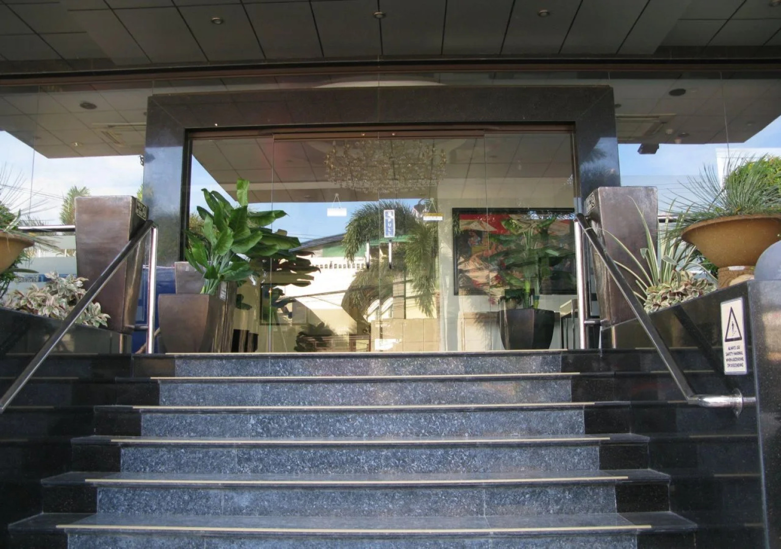 Blueberry Tourist Hotel