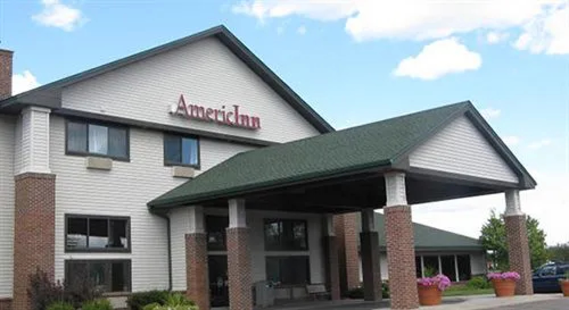 AmericInn Hotel & Suites Mounds View
