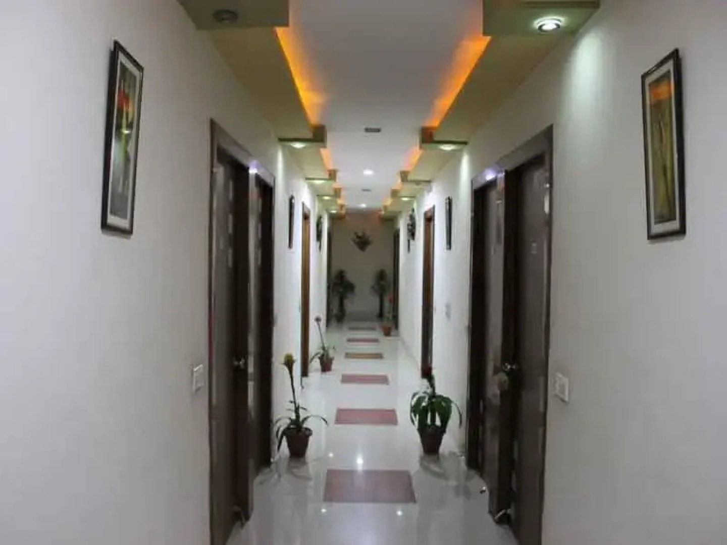 Hotel Shankar Palace by OYO Rooms