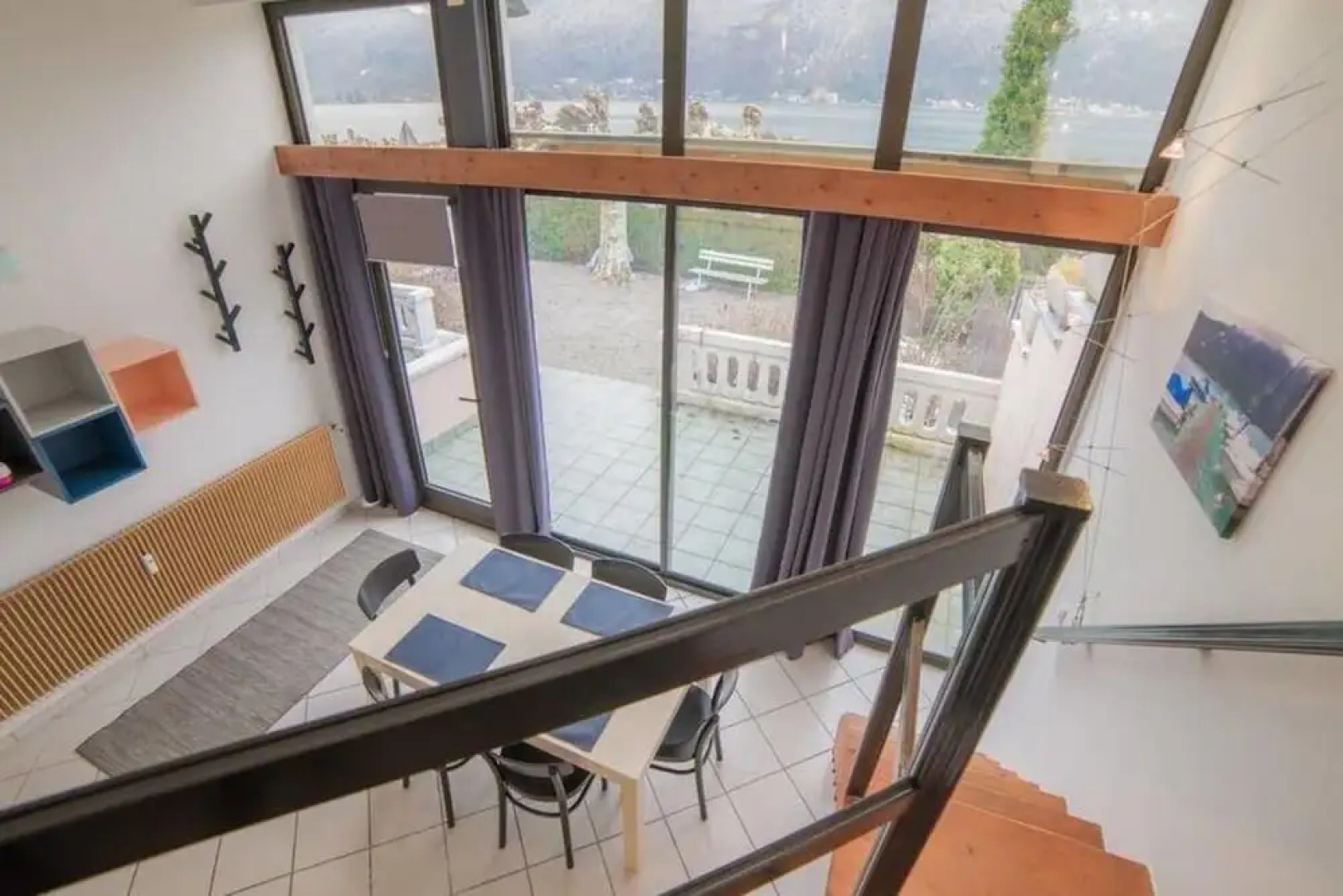 Ponton Private Apartment Near Lake