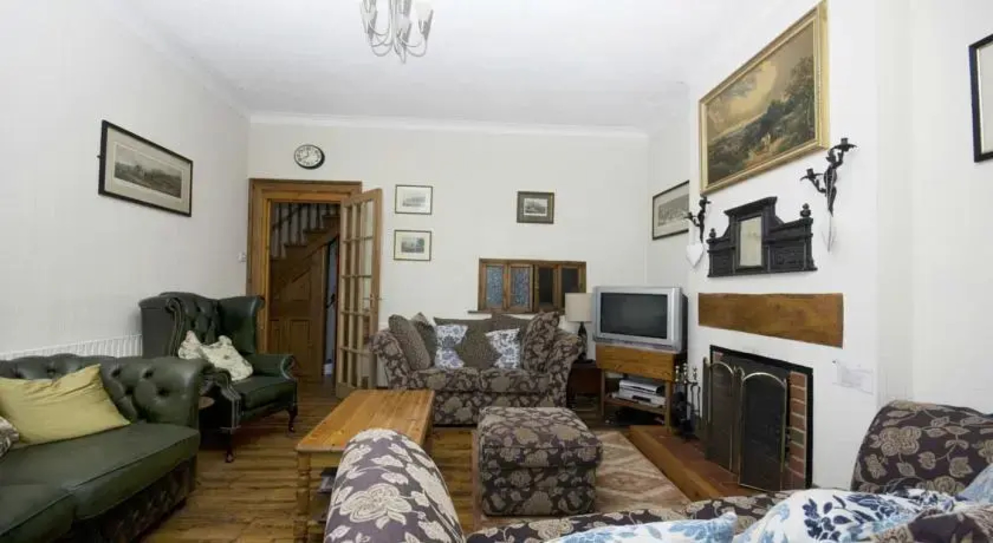 Shenstone Holiday Home