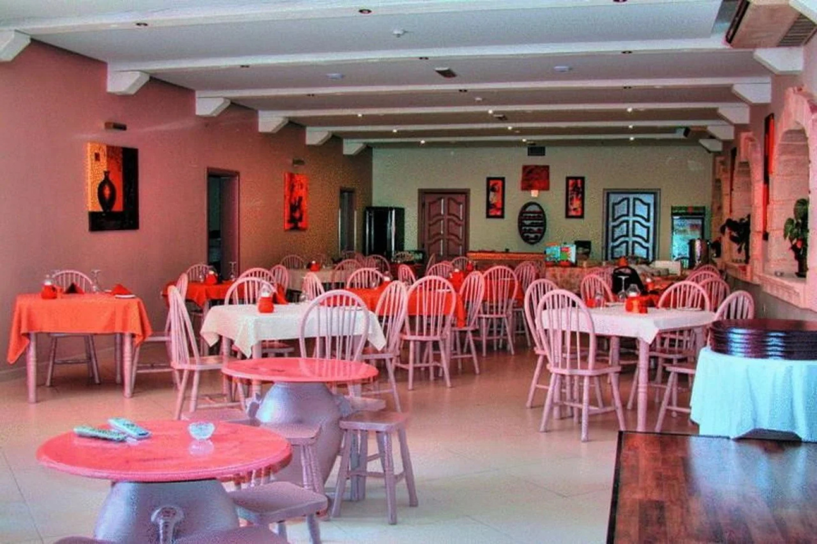 White Dolphin Complex Hotel