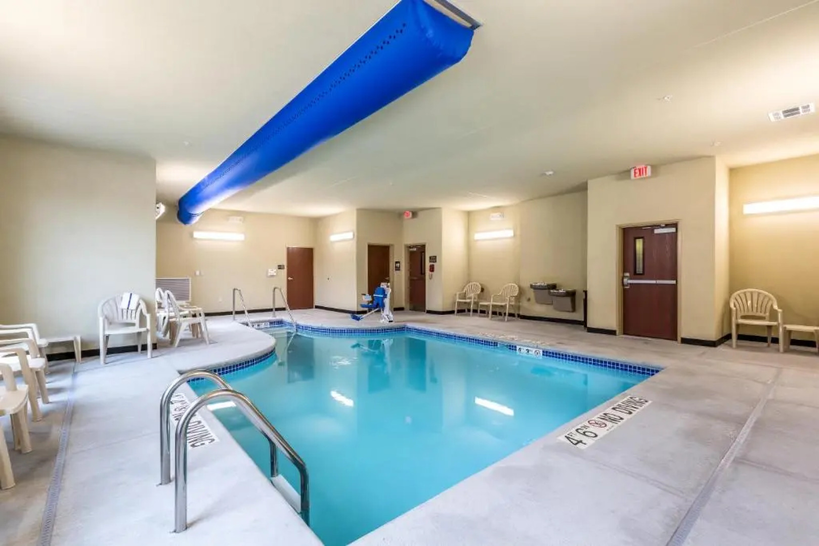 Cobblestone Hotel & Suites – Stevens Point