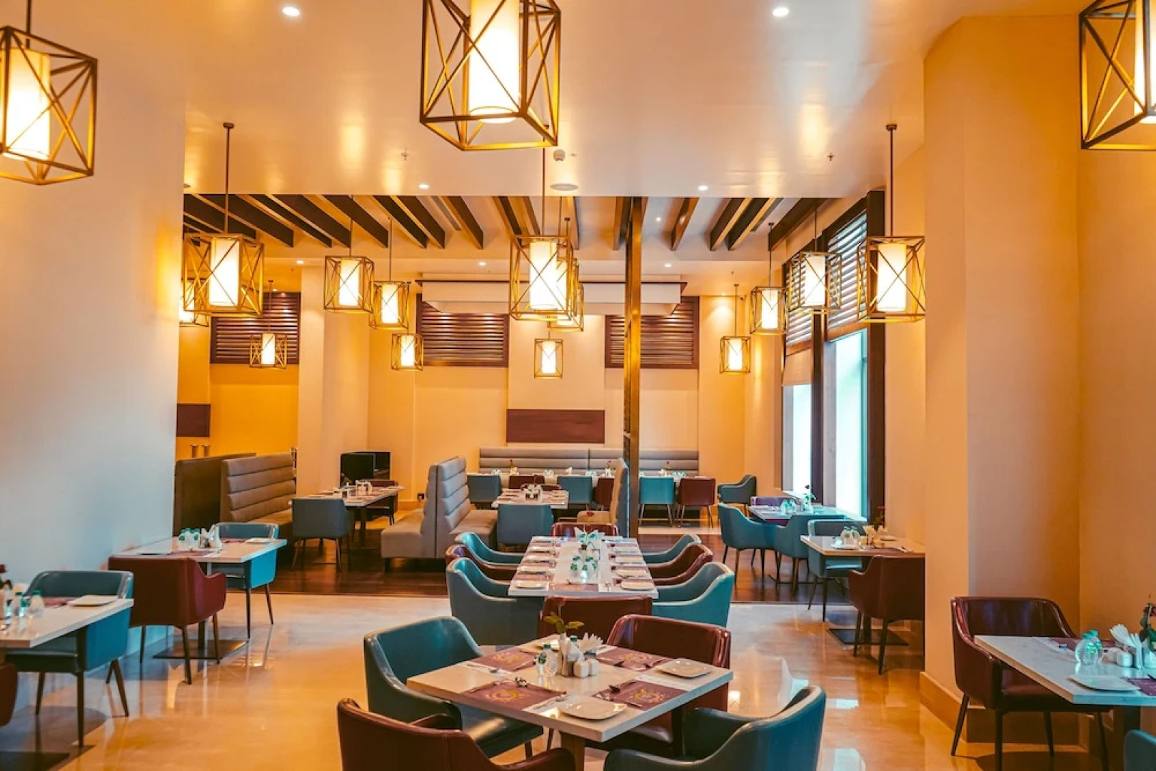 Hotel Avinash International