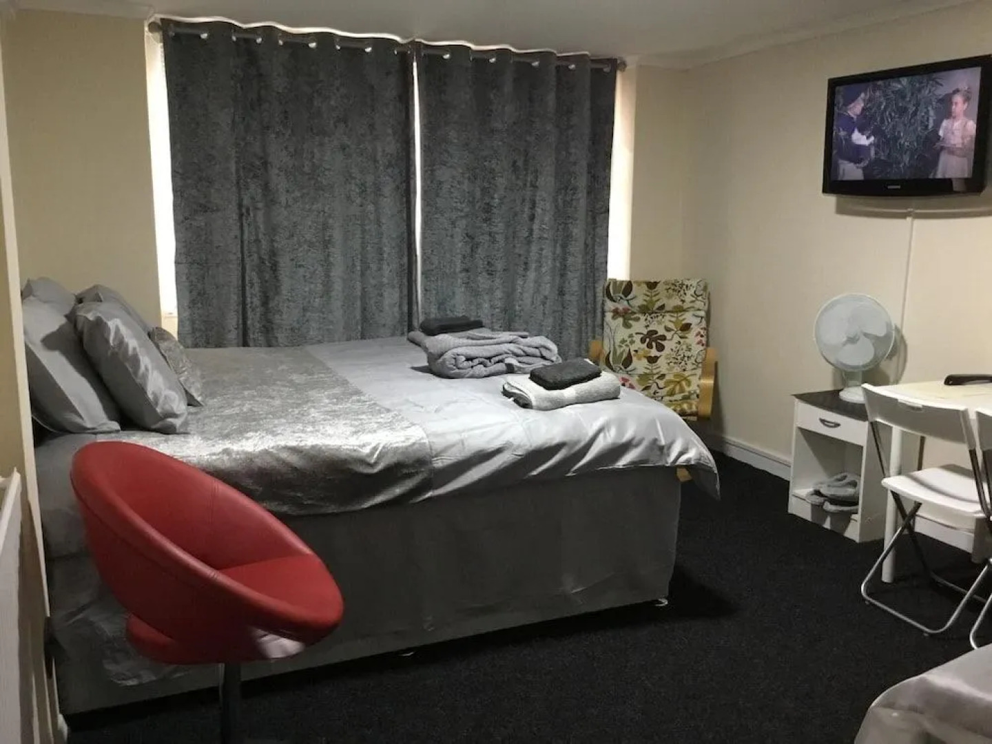 Broadstone House near Glasgow Airport