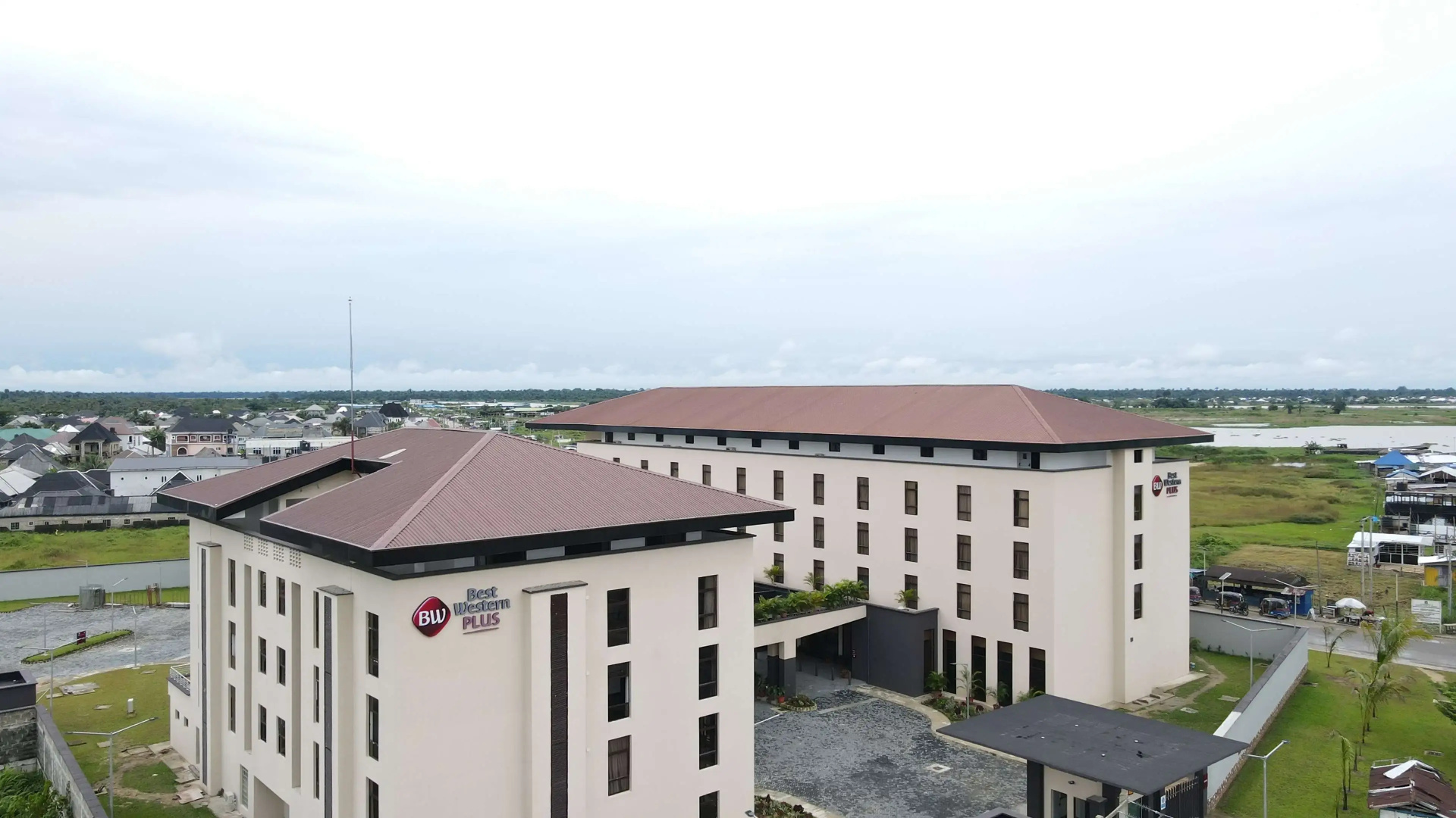 Best Western Plus At The Oxbow Lake