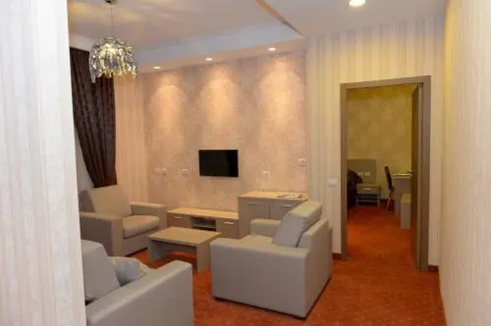 Mondial Boutique Hotel