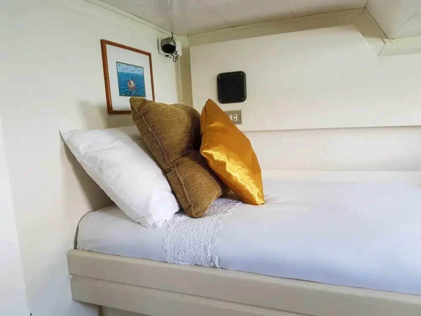 60ft Motor Yacht in Ocean Village Gibraltar