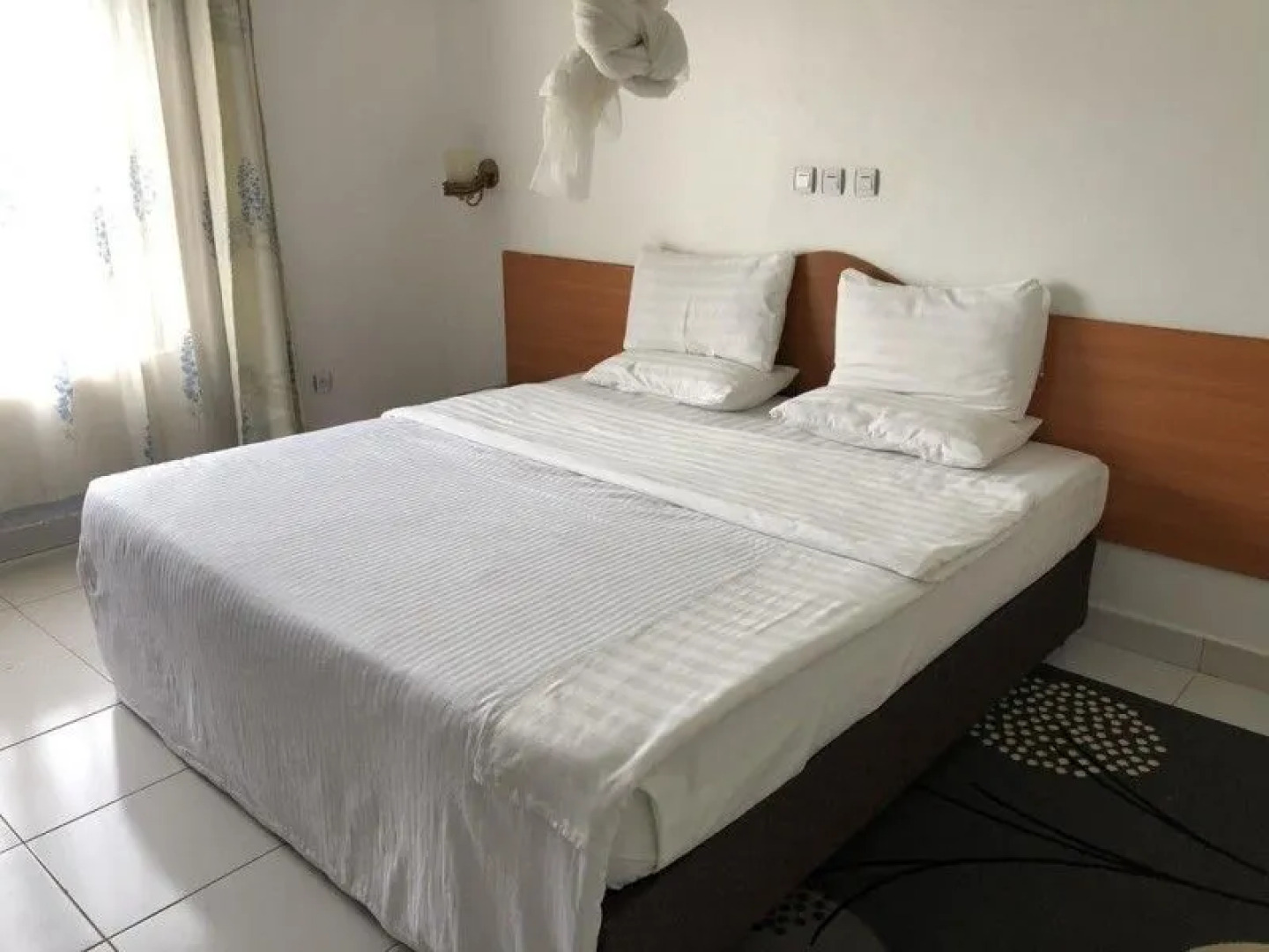 Eastern Country Hotel