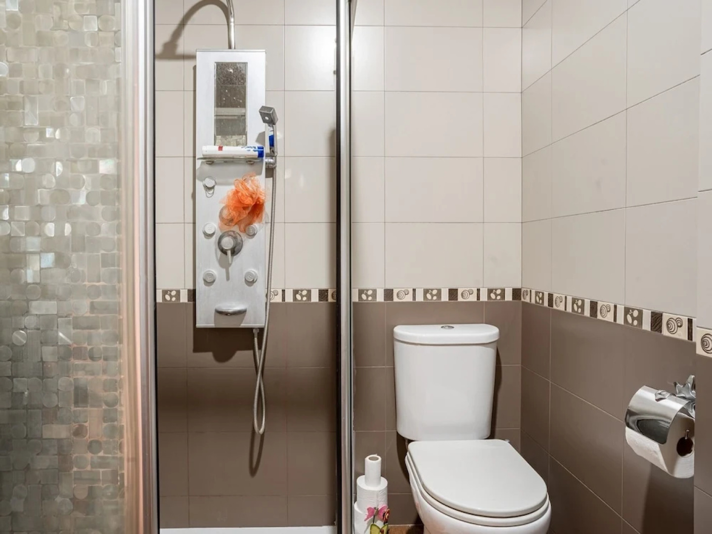 Simplistic Holiday Home in Sevilla with Terrace