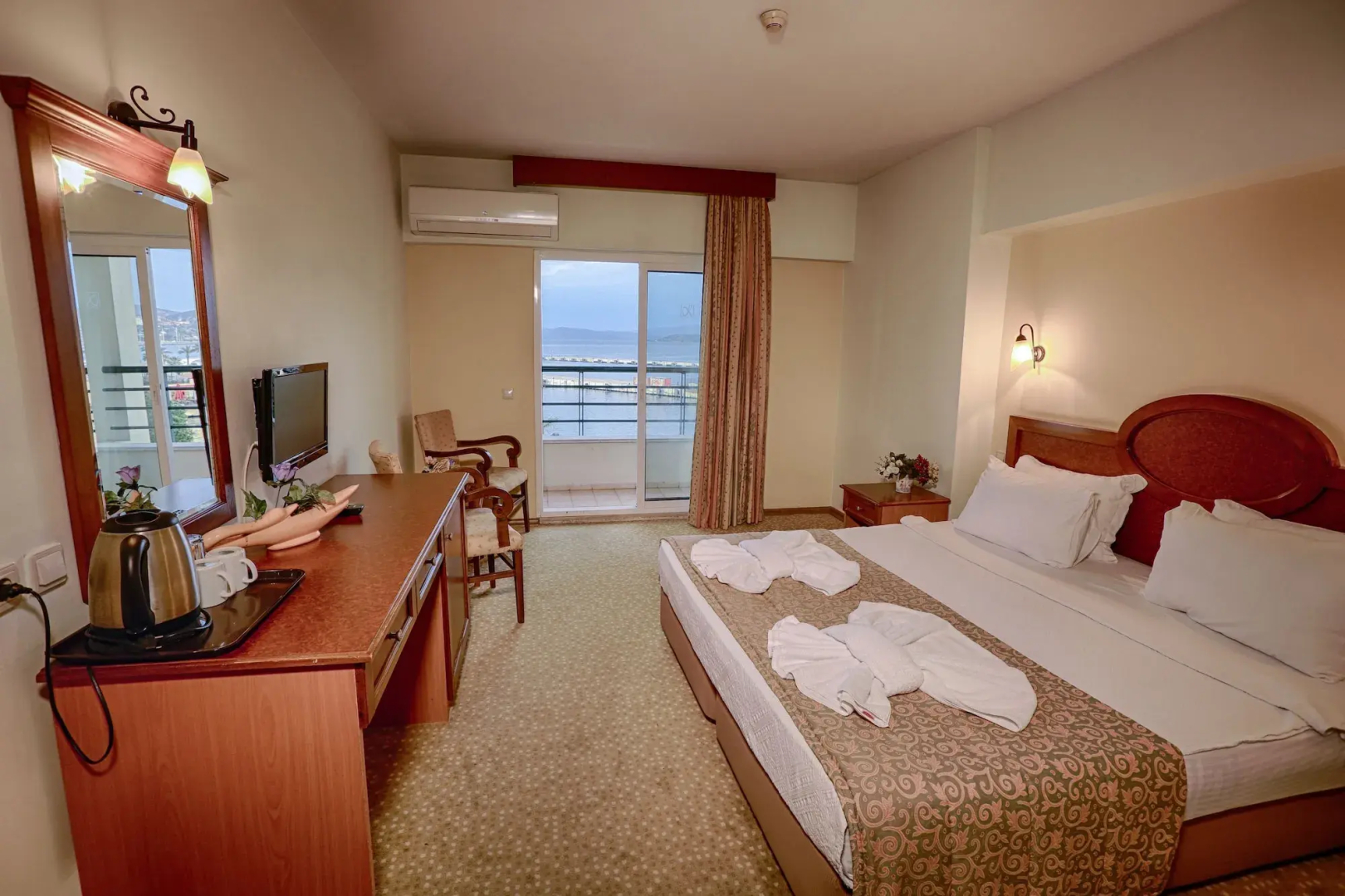Kayhanbey Otel