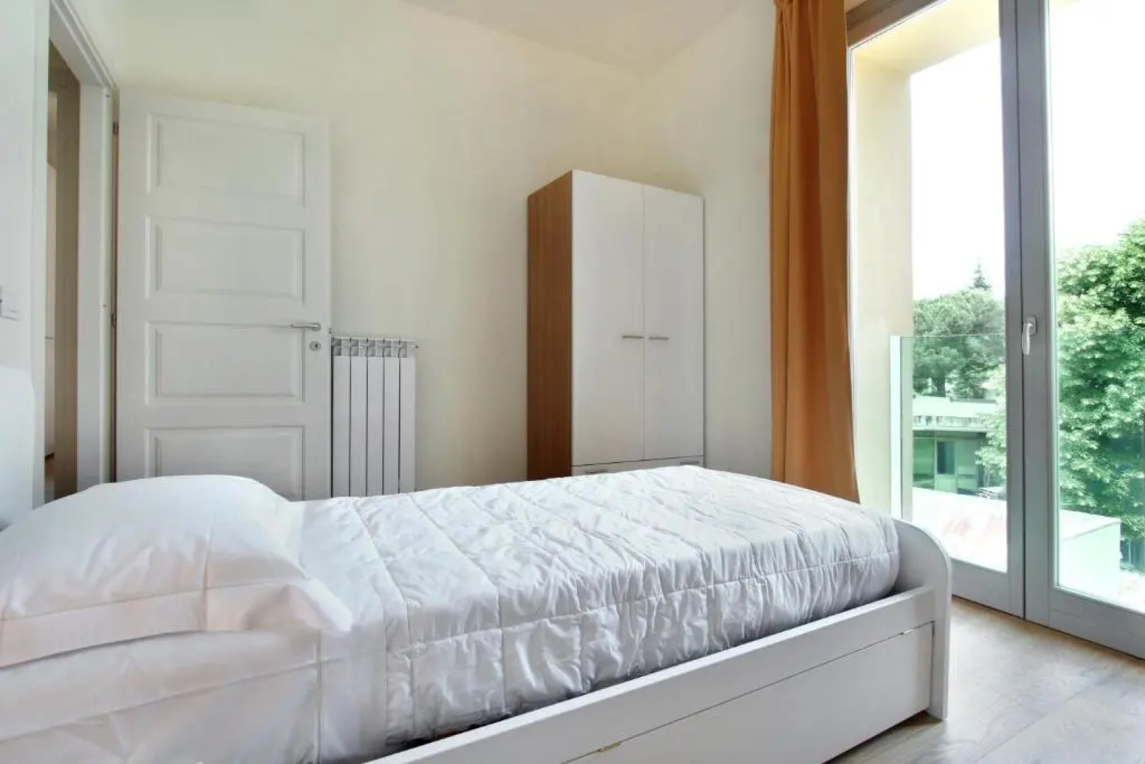 San Lorenzo Apartments