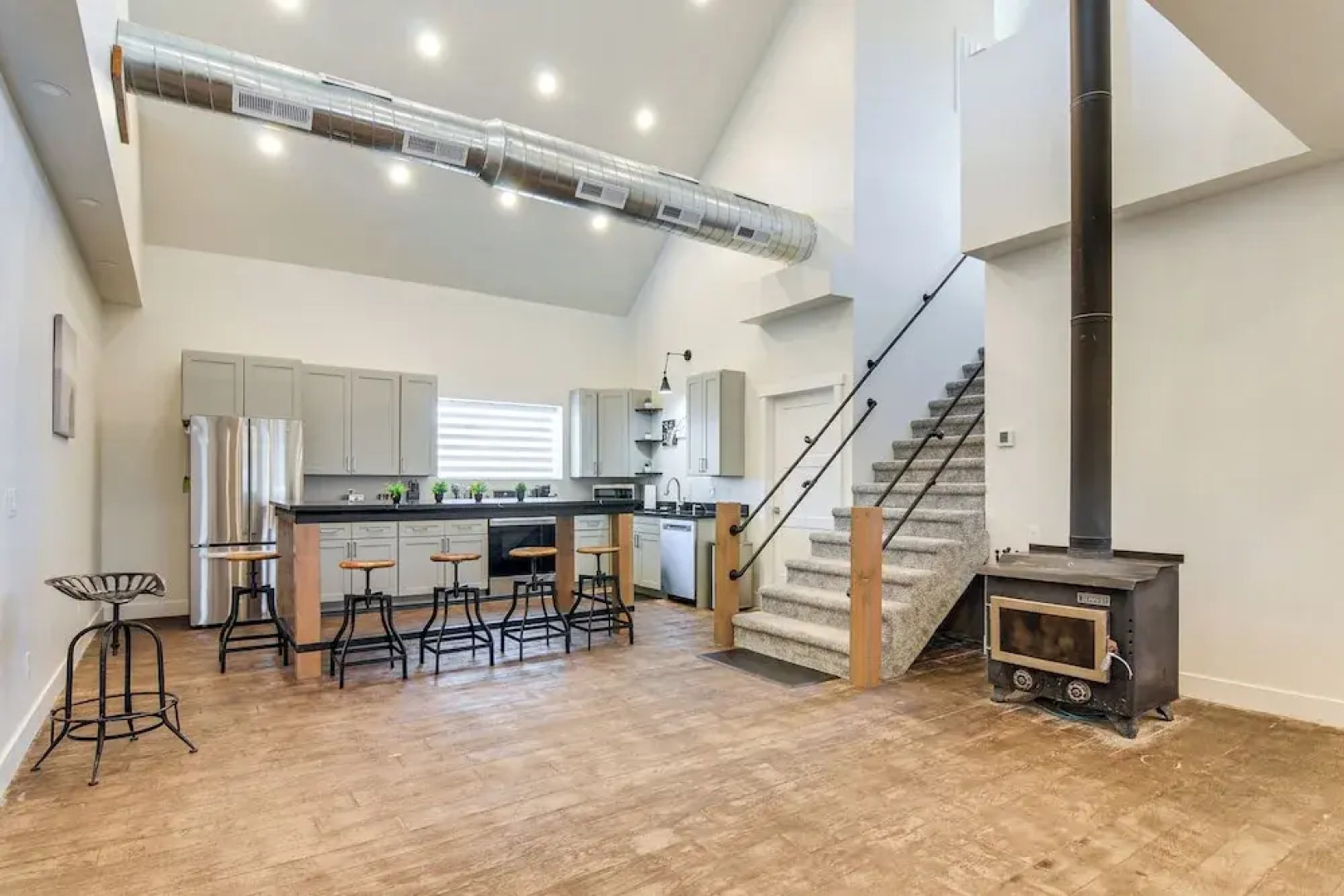 Between Bryce Canyon & Zion: Hiker's Paradise!