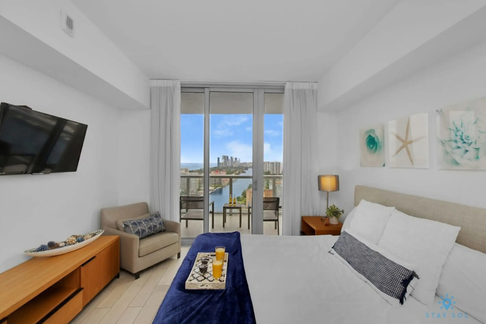 Infinite View Balcony Amazing Pool Near Beach